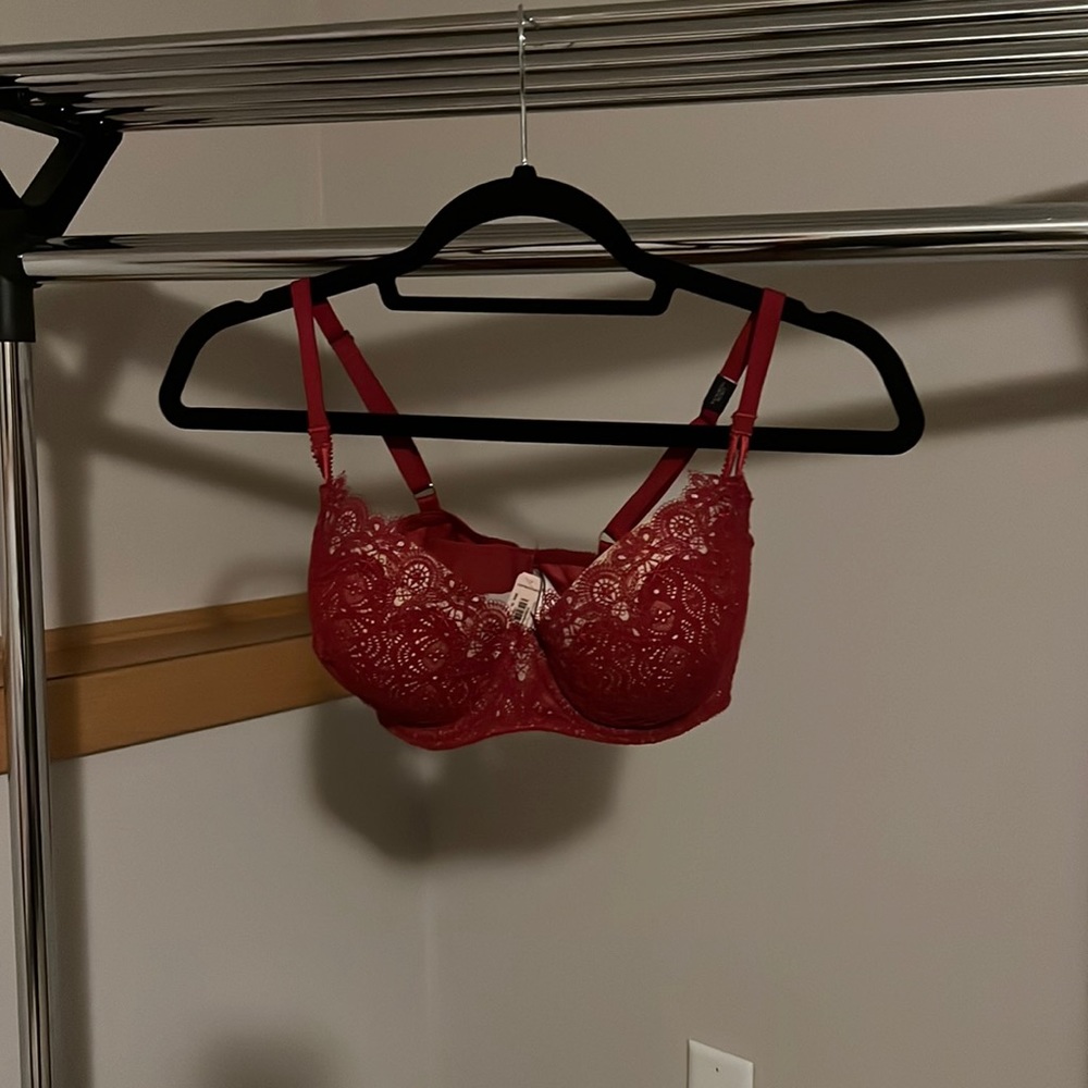 NWT Victoria’s Secret bra